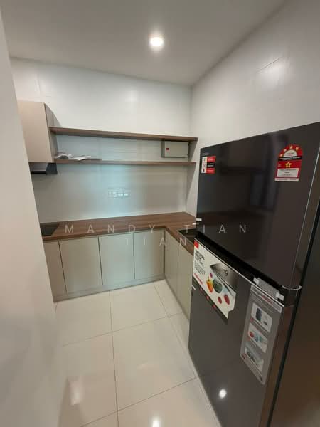Condominium for Sale at Sapphire On The Park - Mandy Tian Tian - Kitchen - PropertyGuru.com.my