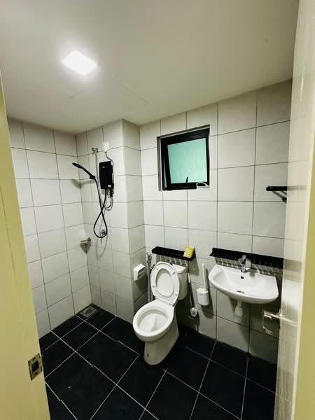 Service Residence for Rent at Edusphere - Dasha Jason - Bathroom  - PropertyGuru.com.my