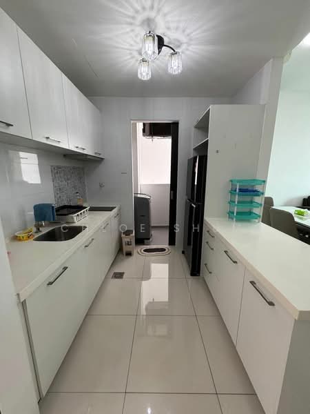 Service Residence for Rent at Wave @ Marina Cove - Chloe Shum - Kitchen - PropertyGuru.com.my