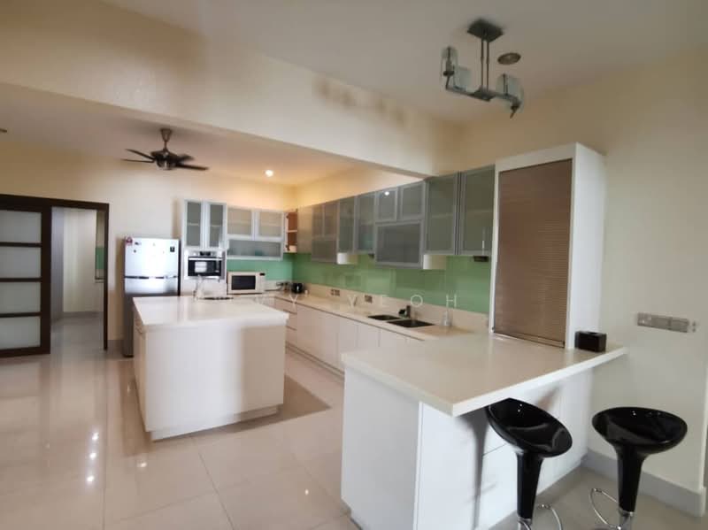 Condominium for Rent at The Cove Condominium - Ivy Yeoh - Kitchen - PropertyGuru.com.my