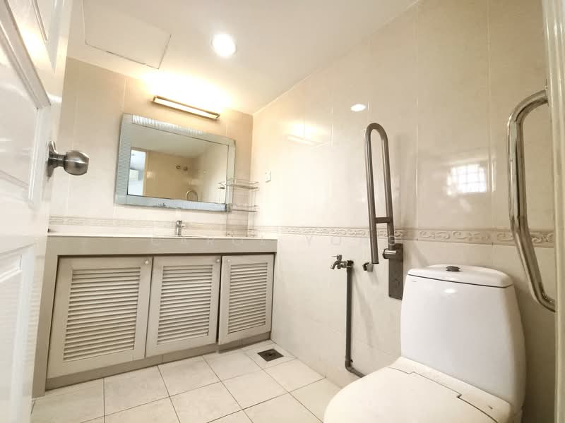 Bungalow for Sale in Bukit Damansara (Damansara Heights) - Carol Yong - Bathroom - PropertyGuru.com.my