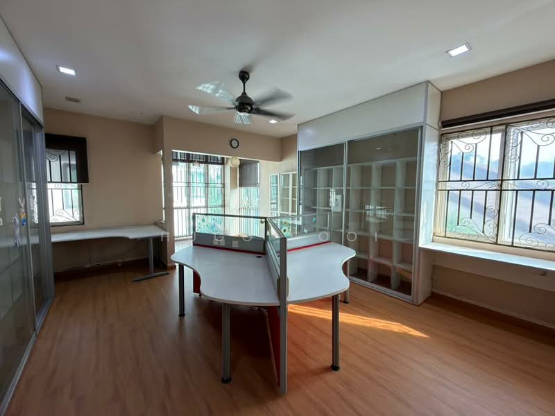 Rumah Banglo untuk Dijual di Jalan Klang Lama (Old Klang Road) (Kuala Lumpur) - Hugo Gooi - Study - PropertyGuru.com.my