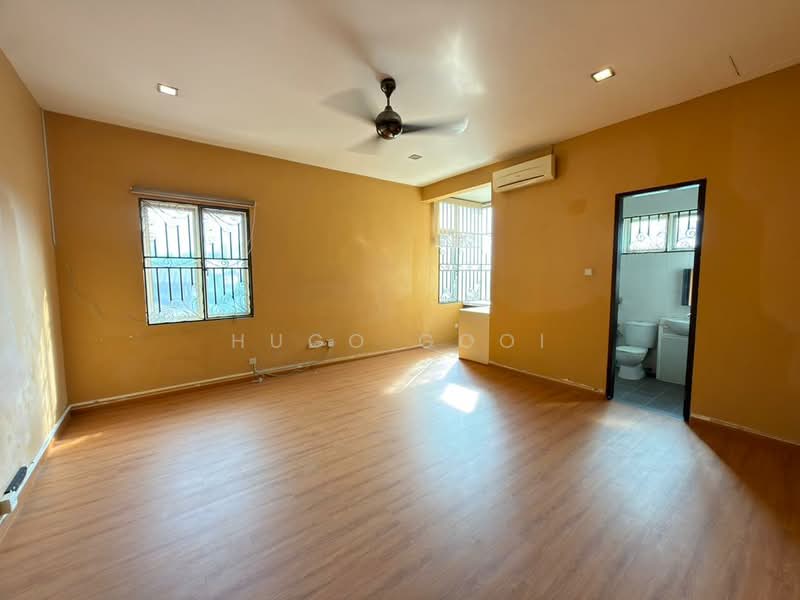 Rumah Banglo untuk Dijual di Jalan Klang Lama (Old Klang Road) (Kuala Lumpur) - Hugo Gooi - Living Room - PropertyGuru.com.my