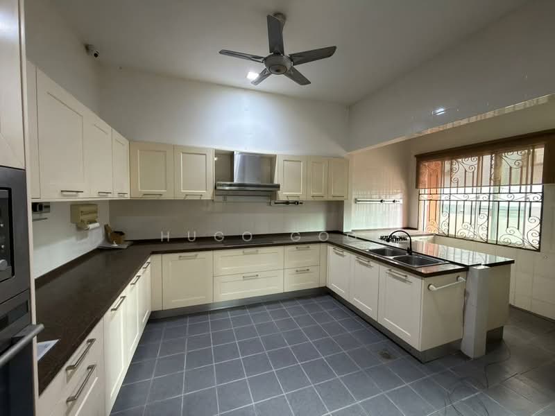 Rumah Banglo untuk Dijual di Jalan Klang Lama (Old Klang Road) (Kuala Lumpur) - Hugo Gooi - Kitchen - PropertyGuru.com.my