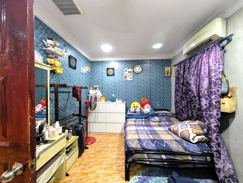 Rumah Teres untuk Dijual di Cheras (Selangor) - Ali Idris - Bedroom - PropertyGuru.com.my