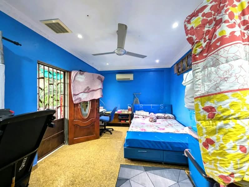 Rumah Teres untuk Dijual di Cheras (Selangor) - Ali Idris - Bedroom - PropertyGuru.com.my