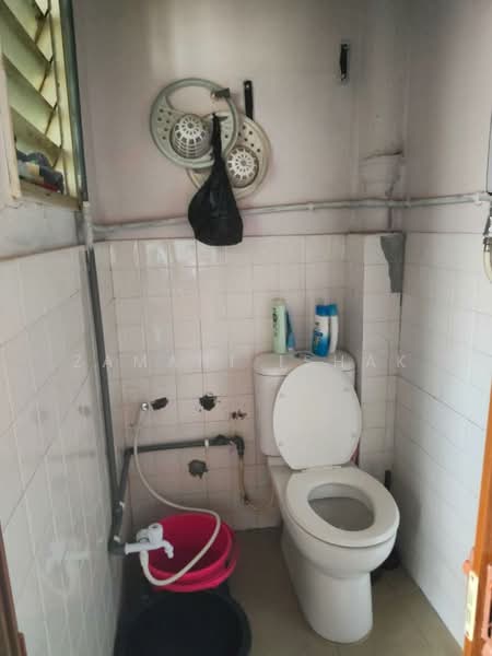 Rumah Teres 2 Tingkat untuk Dijual di Kampung Gombak Indah (Batu Caves) - Zamani Ishak - Bathroom - PropertyGuru.com.my