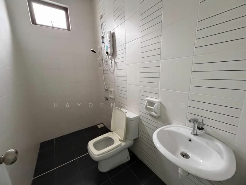Bungalow for Sale in Bukit Indah (Iskandar Puteri (Nusajaya)) - Hayden Chong - Bathroom - PropertyGuru.com.my