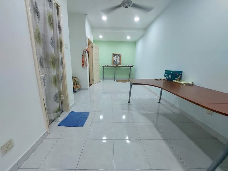 3-storey Terraced House for Sale in Taman Esplanad (Bukit Jalil) - Bryan Choo - Interior - PropertyGuru.com.my