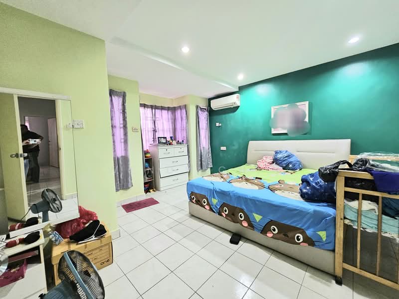 2-storey Terraced House for Sale in Taman Putra Prima (Puchong) - Wendy Chin - Bedroom - PropertyGuru.com.my