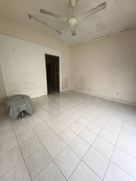 Townhouse for Rent in Seksyen 2 Wangsa Maju (Wangsa Maju) - Libby Tan - Living Room - PropertyGuru.com.my
