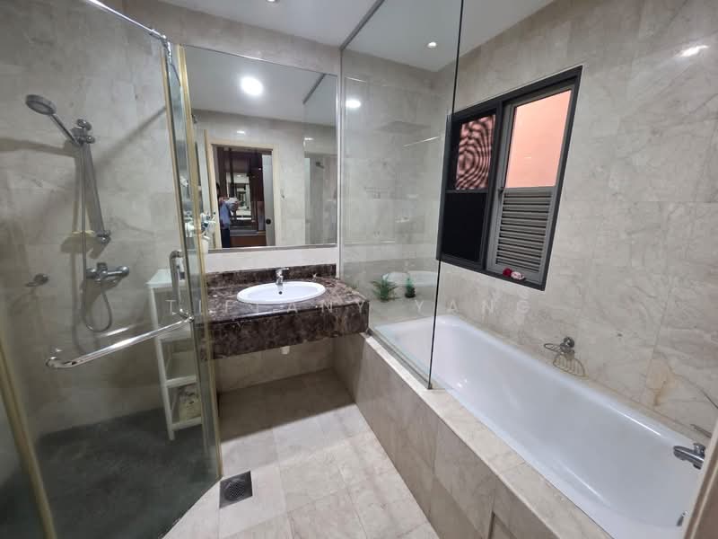 Rumah Teres 2.5 Tingkat untuk Dijual di Sierramas (Sungai Buloh) - Tiffany Yang - Bathroom - PropertyGuru.com.my