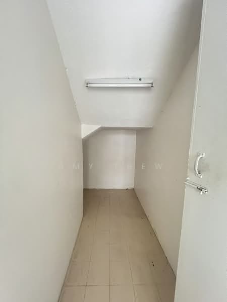 Taman OUG Jalan Hujan Emas - 3