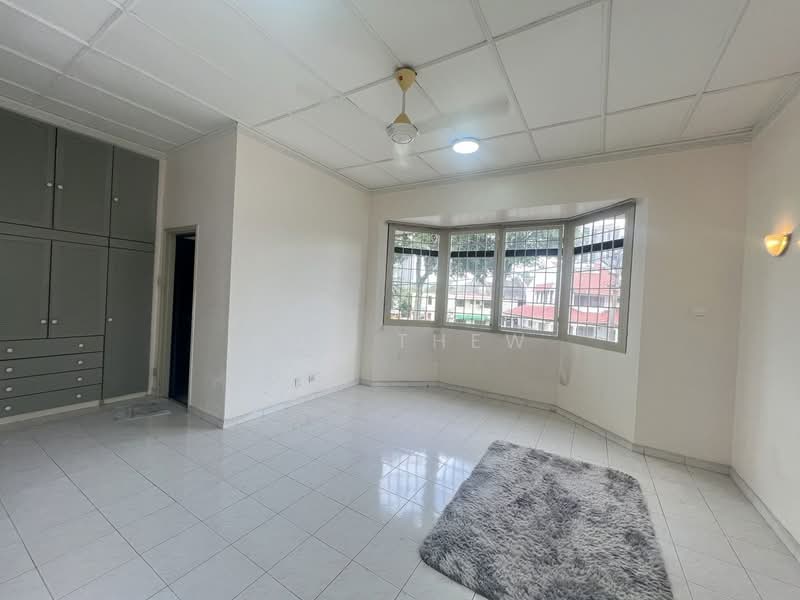 2-storey Terraced House for Sale in Taman Overseas Union (Taman Oug) (Jalan Klang Lama (Old Klang Road)) - Amy Thew - Living Room - PropertyGuru.com.my