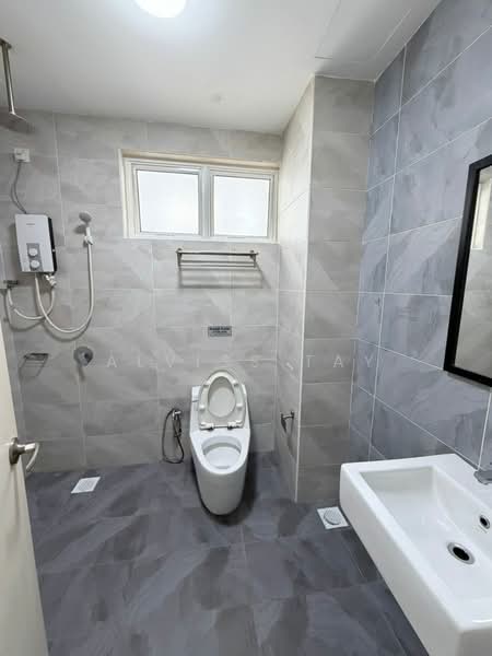 Service Residence for Rent at Pinnacle Tower - Alviss Tay - Bathroom - PropertyGuru.com.my