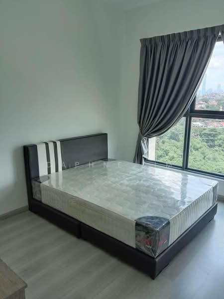 Condominium for Sale at The Hermington - Daphne Lim - Bedroom - PropertyGuru.com.my