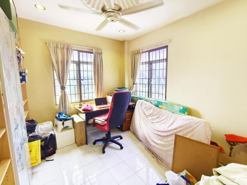 Apartment for Sale at Permata Heights Apartment - Fazie Noor - Study - PropertyGuru.com.my