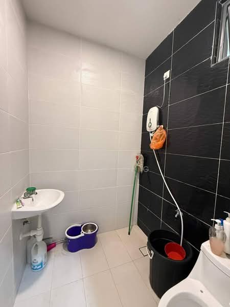 Rumah Teres 2.5 Tingkat untuk Dijual di Skudai (Johor) - Kim Ng - Bathroom - PropertyGuru.com.my