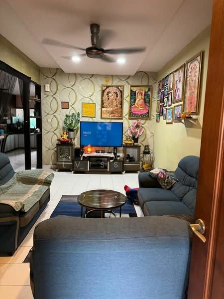 2-storey Terraced House for Sale in Taman Gaya (Ulu Tiram) - Alviss Tay - Living Room - PropertyGuru.com.my