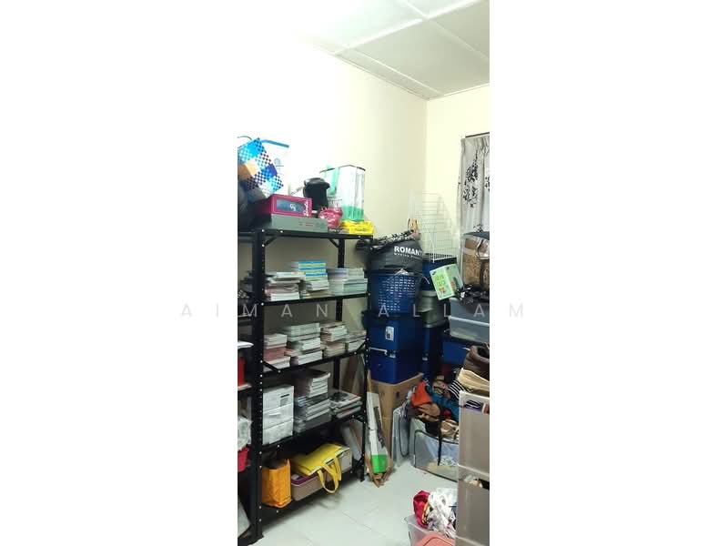 1-storey Terraced House for Sale in Desa Pinggiran Putra (Dengkil) - Aiman Allam - PropertyGuru.com.my