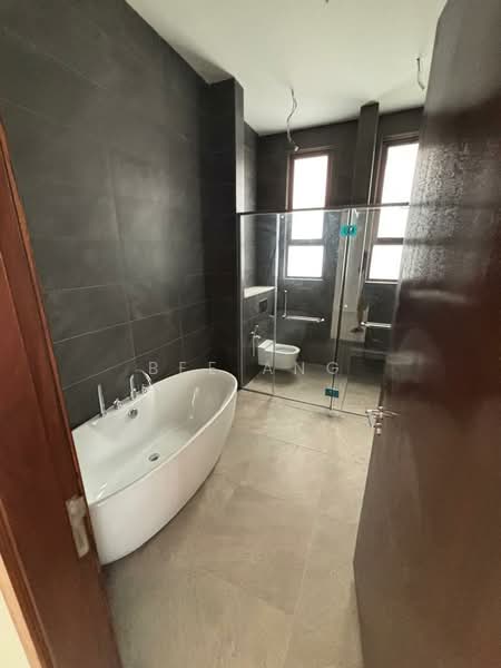 Bungalow for Sale in Setia Eco Park (Setia Alam) - Bee Ang - Bathroom - PropertyGuru.com.my