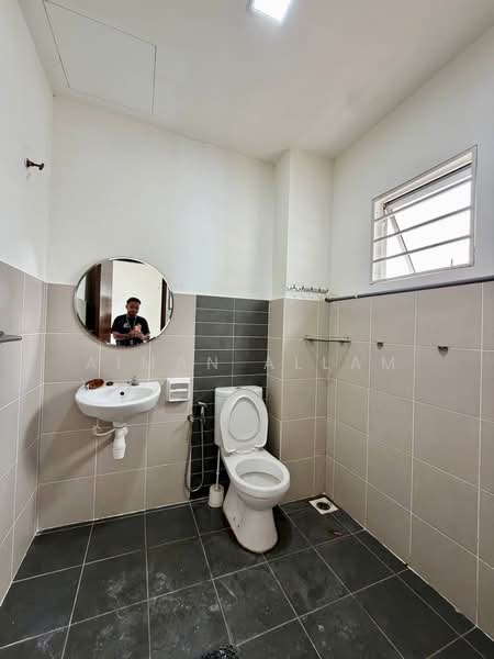 Rumah Teres 2 Tingkat untuk Dijual di Sepang (Selangor) - Aiman Allam - PropertyGuru.com.my