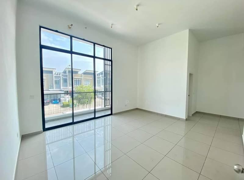 2-storey Terraced House for Rent in Semenyih (Selangor) - Philip Ng - Living Room - PropertyGuru.com.my