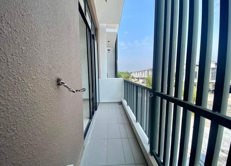 2-storey Terraced House for Rent in Semenyih (Selangor) - Philip Ng - Balcony - PropertyGuru.com.my