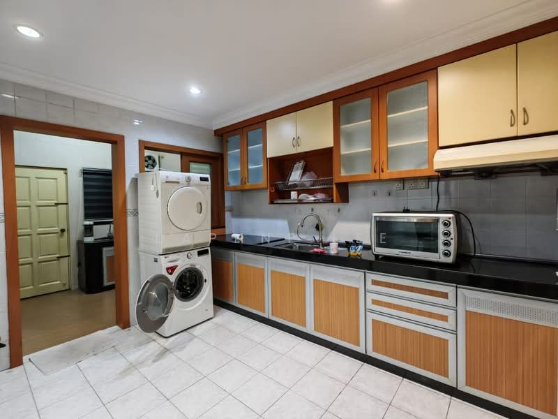 Rumah Teres 2 Tingkat untuk Disewa di Permas Jaya (Johor) - Daphne Lee - Kitchen - PropertyGuru.com.my