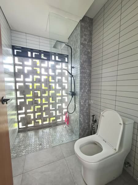 Rumah Banglo untuk Dijual di Bukit Suria (Cheras) - Ken Lew - Bathroom - PropertyGuru.com.my