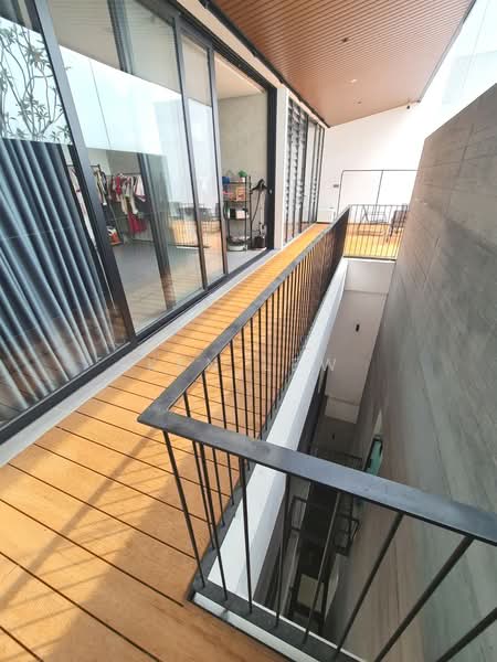 Rumah Banglo untuk Dijual di Bukit Suria (Cheras) - Ken Lew - Corridor - PropertyGuru.com.my