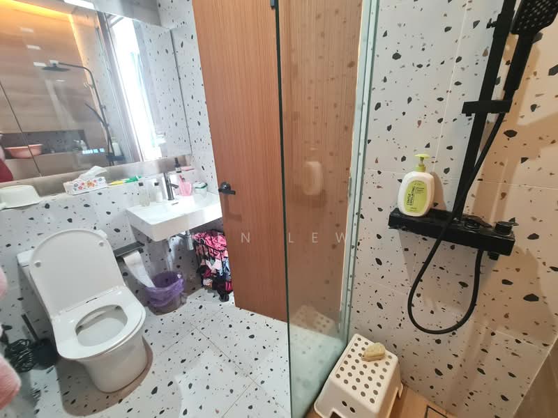 Rumah Banglo untuk Dijual di Bukit Suria (Cheras) - Ken Lew - Bathroom - PropertyGuru.com.my