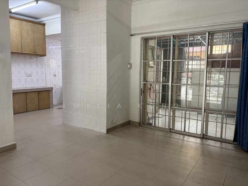 2-storey Terraced House for Sale in Taman Midah (Cheras) - Amelia Kong - Kitchen - PropertyGuru.com.my