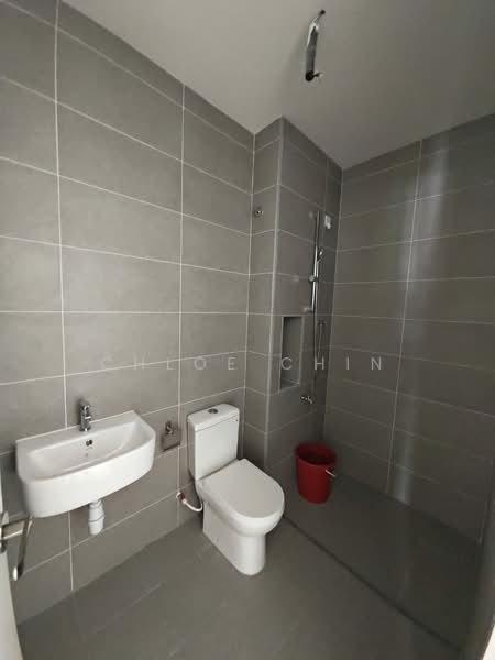 2-storey Terraced House for Sale in Bandar Seri Alam (Masai) - Chloe Chin - Bathroom - PropertyGuru.com.my