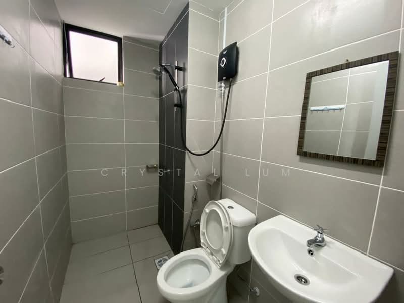 Kondominium untuk Disewa di Mizumi Residences - Crystal Lum - Bathroom - PropertyGuru.com.my