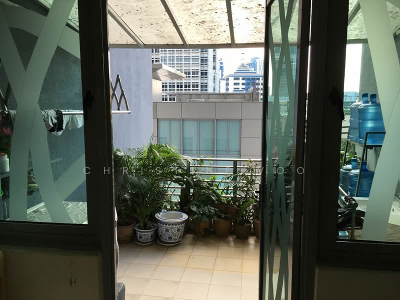 Kondominium untuk Dijual di The Capsquare Residences - Christine Voo - Balcony - PropertyGuru.com.my