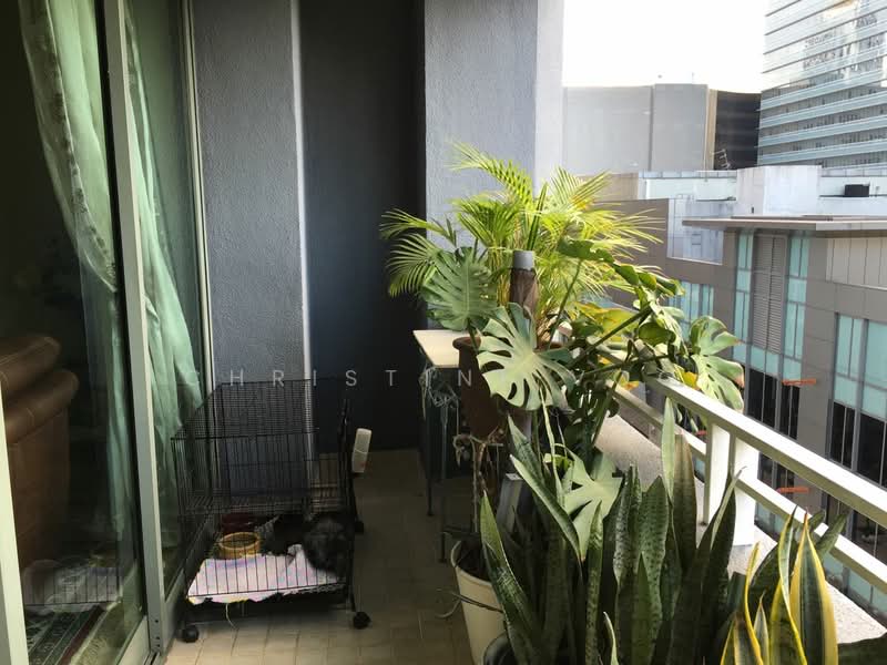 Kondominium untuk Dijual di The Capsquare Residences - Christine Voo - Balcony - PropertyGuru.com.my