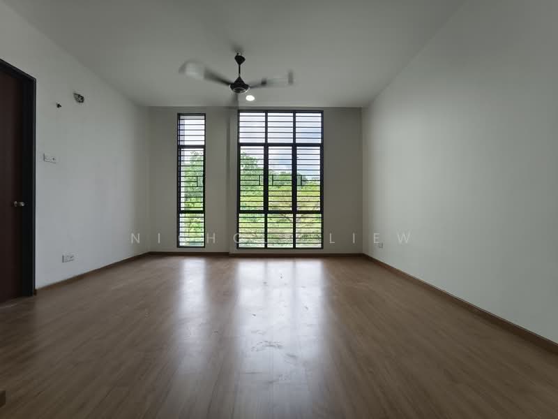 Rumah Teres 2 Tingkat untuk Dijual di Semenyih (Selangor) - Nichole Liew - Living Room - PropertyGuru.com.my