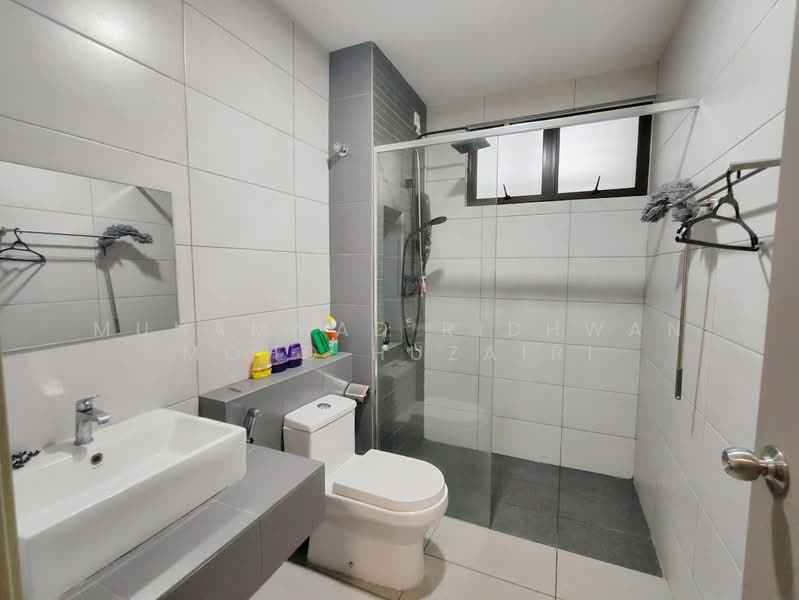 2-storey Terraced House for Sale in Sepang (Selangor) - Muhammad Ridhwan Mohd Huzairi - Bathroom - PropertyGuru.com.my