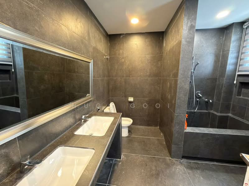 Bungalow for Rent in Cheras (Selangor) - Hugo Gooi - Bathroom - PropertyGuru.com.my
