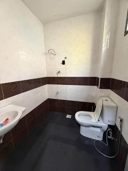 Rumah Teres 2 Tingkat untuk Dijual di Taman Nusa Bestari (Iskandar Puteri (Nusajaya)) - Edward Siow - Bathroom - PropertyGuru.com.my