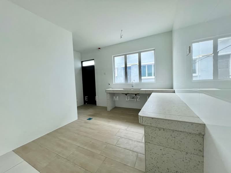 Rumah Teres 2 Tingkat untuk Dijual di Ipoh (Perak) - Lee Muzi - Kitchen - PropertyGuru.com.my