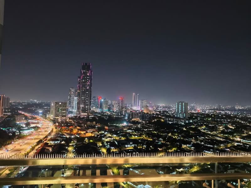 Service Residence for Sale at Paragon Suites @ CIQ - Victor Tan - View - PropertyGuru.com.my