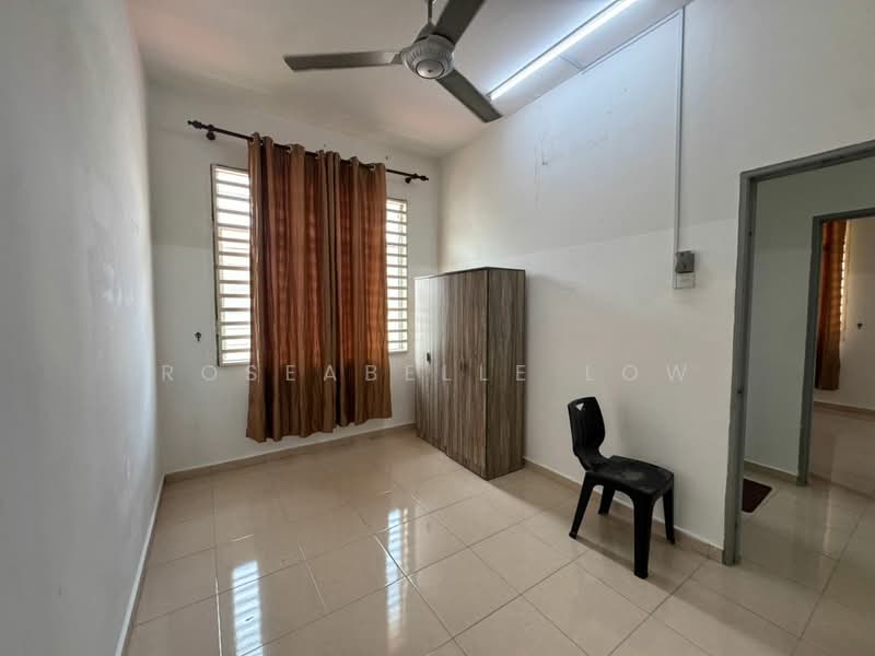 Rumah Berkembar untuk Disewa di Klang (Selangor) - Roseabelle Low - Bedroom - PropertyGuru.com.my