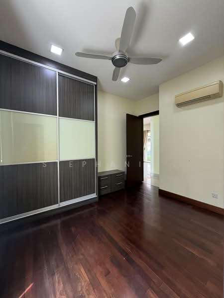 Rumah Banglo untuk Dijual di Taman Bukit Idaman (Selayang) - Stephanie . - Bedroom - PropertyGuru.com.my
