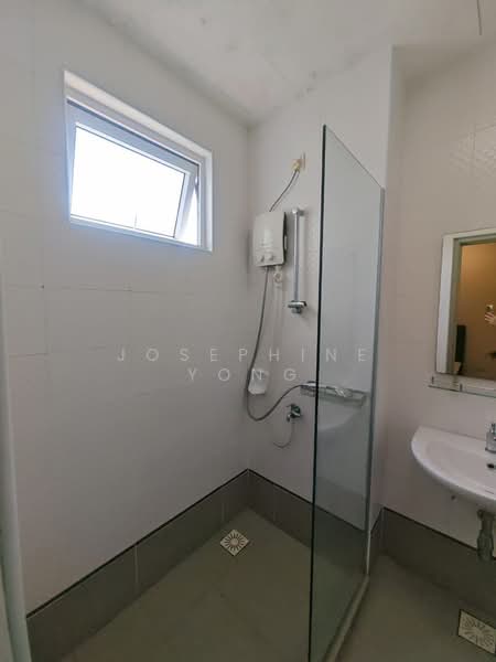 Service Residence for Rent at Seasons Amara Larkin - Josephine Yong - Bathroom - PropertyGuru.com.my