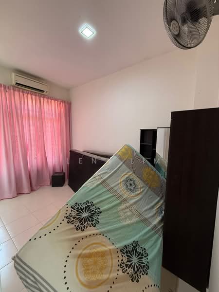 Rumah Teres 2 Tingkat untuk Disewa di Masai (Johor) - Elena Lim - Bedroom - PropertyGuru.com.my