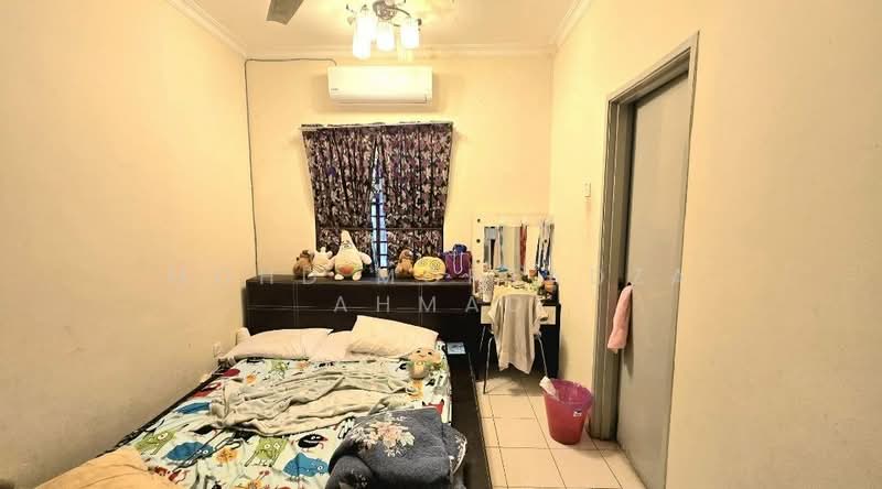 2.5-storey Terraced House for Sale in Taman Puncak Saujana (Kajang) - Mohd Mortadza Ahmad - Bedroom - PropertyGuru.com.my