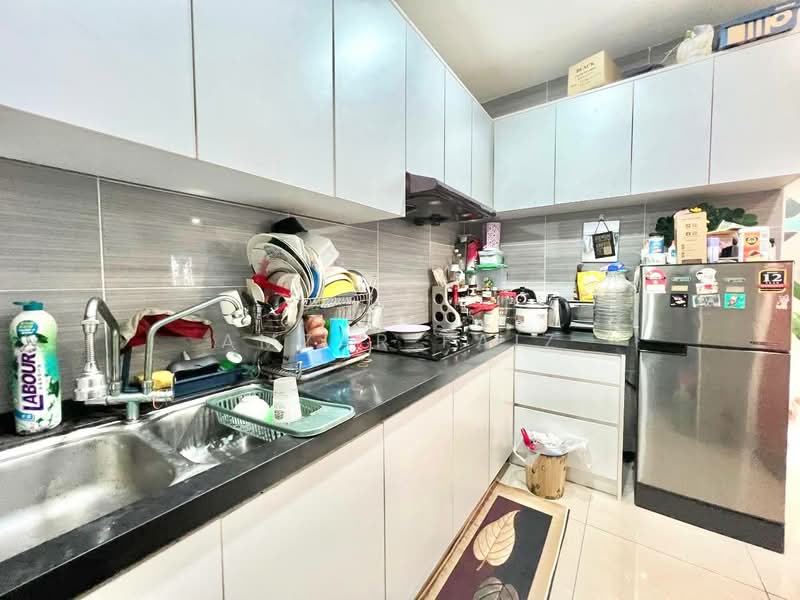 Pangsapuri untuk Dijual di Impian Sentosa - Amzar Faiz - Kitchen - PropertyGuru.com.my