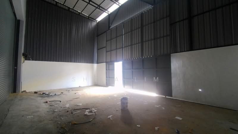 Factory for Rent in Taman Tan Sri Yaacob (Johor Bahru) - Shela Lim - Interior - PropertyGuru.com.my